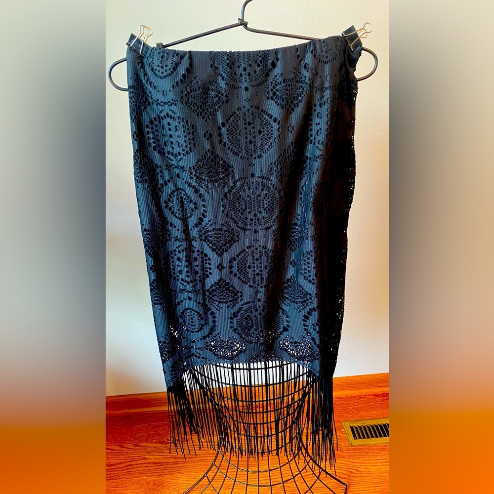 Black fringe skirt Size L